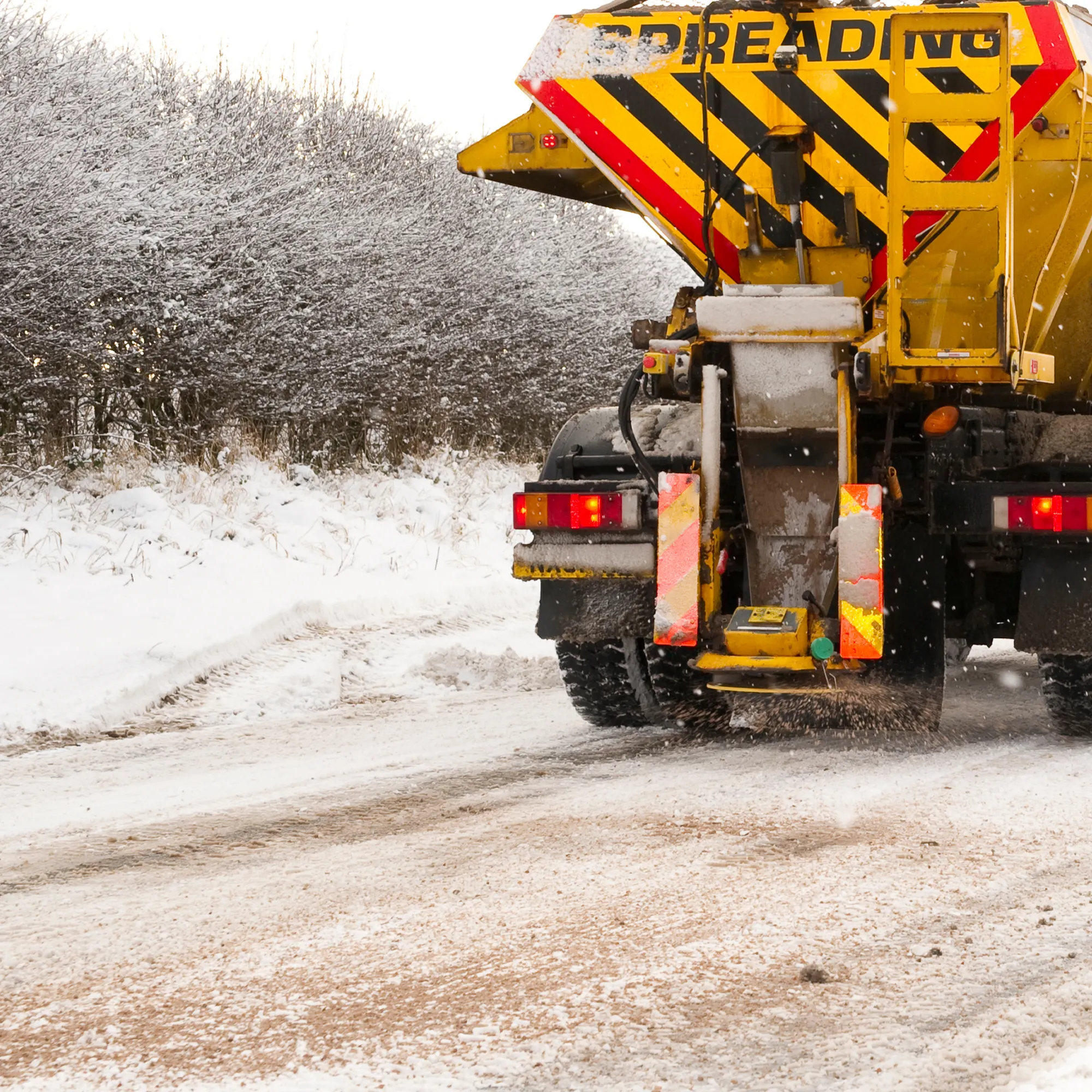 Brown Rock Salt De Icing Grit