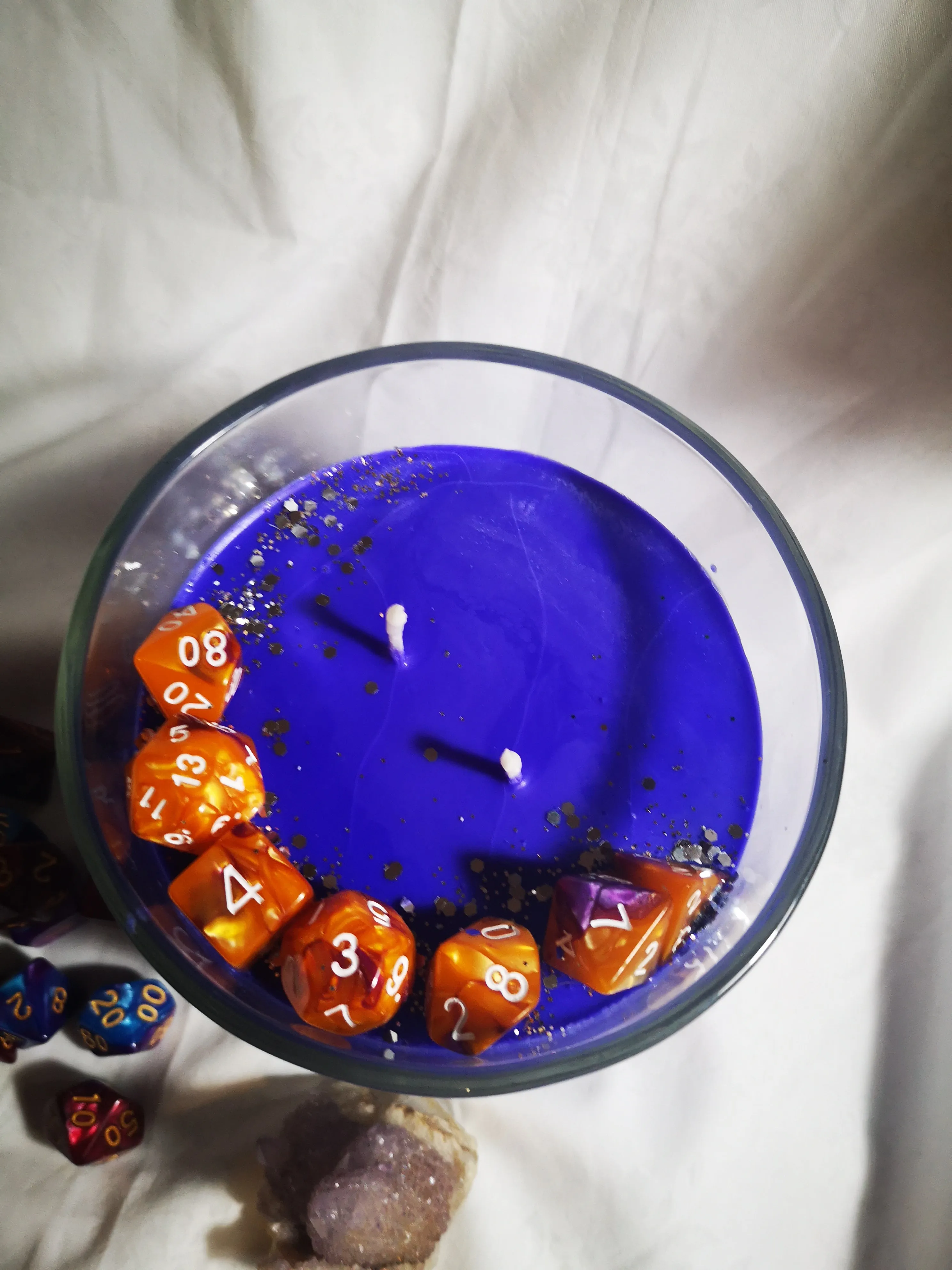 Dungeons & Dragons themed candle. dice embedded as a gift, 600ml 21 oz Warlocks Spell