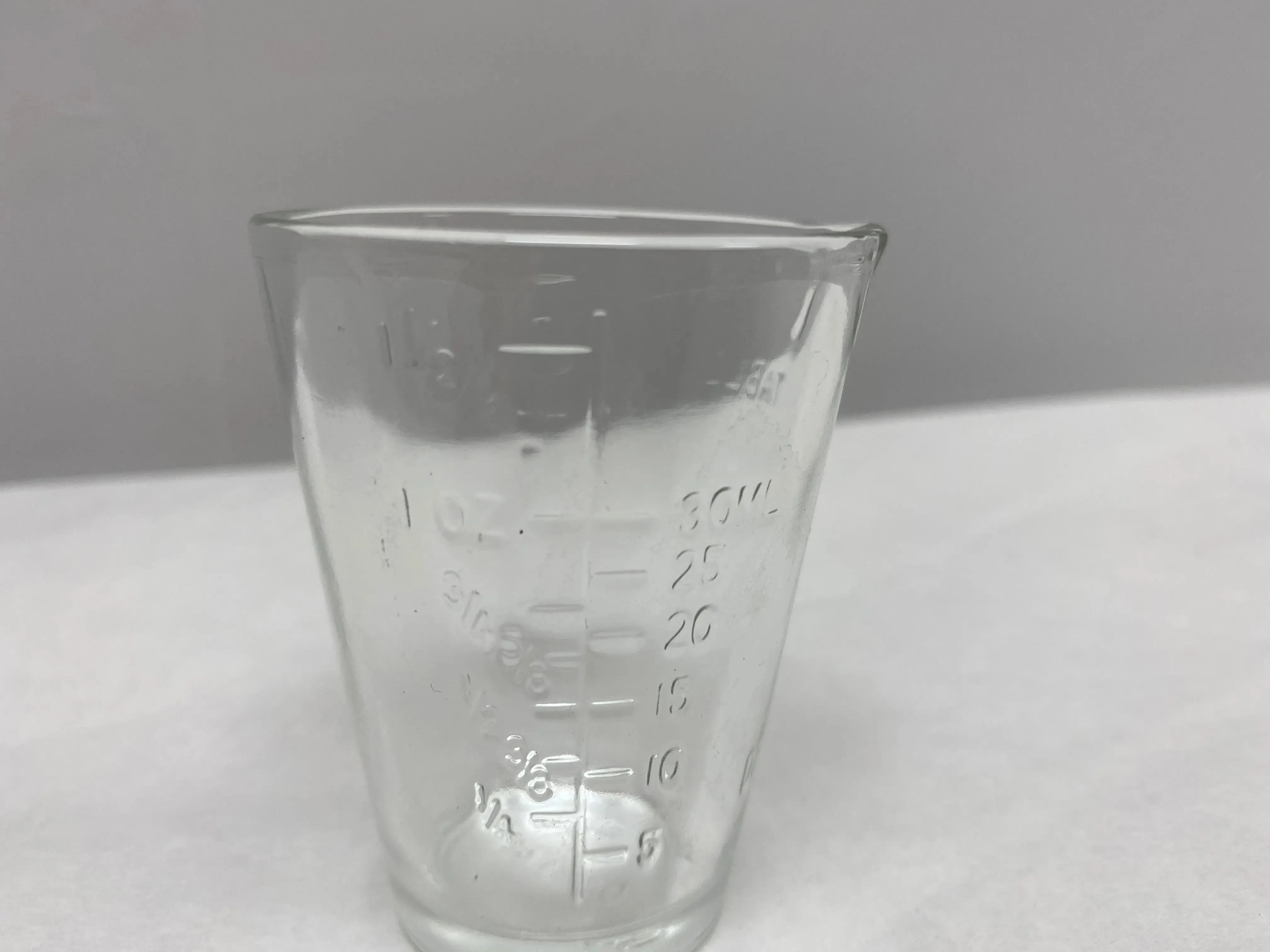 Grafco Vintage Small Measuring Cup Clear Glass 1oz | KMCE-105