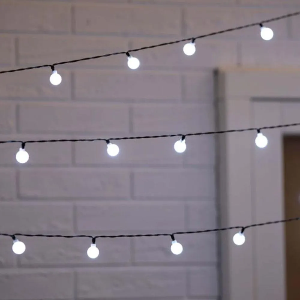 Grundig 100 LED Warm White Solar Powered String Lights | 16m