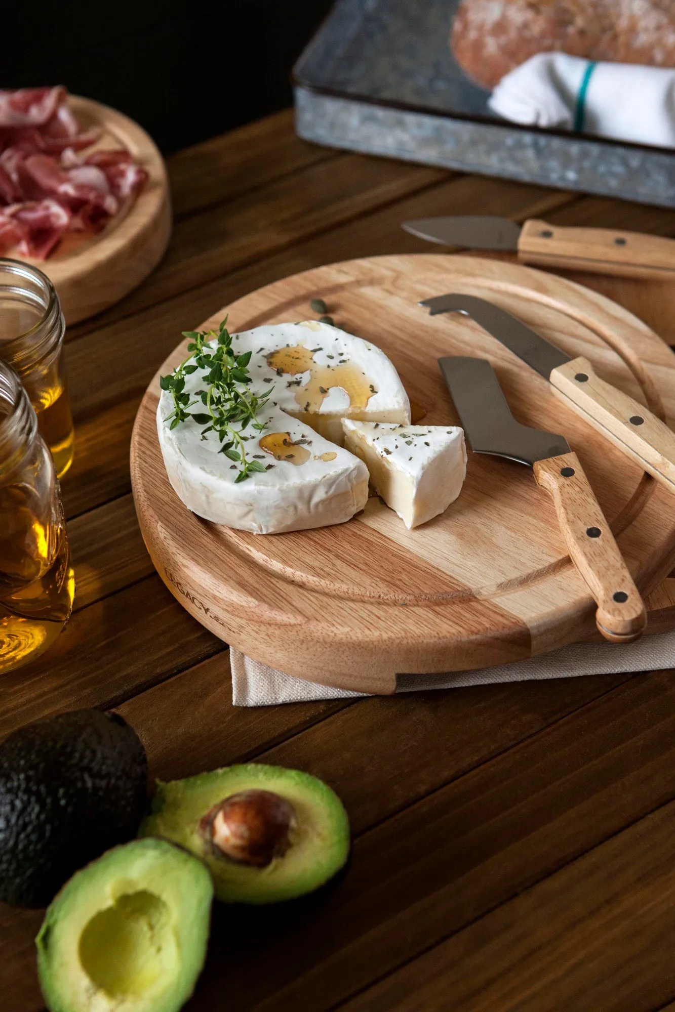 Kansas Jayhawks - Circo Cheese Cutting Board & Tools Set