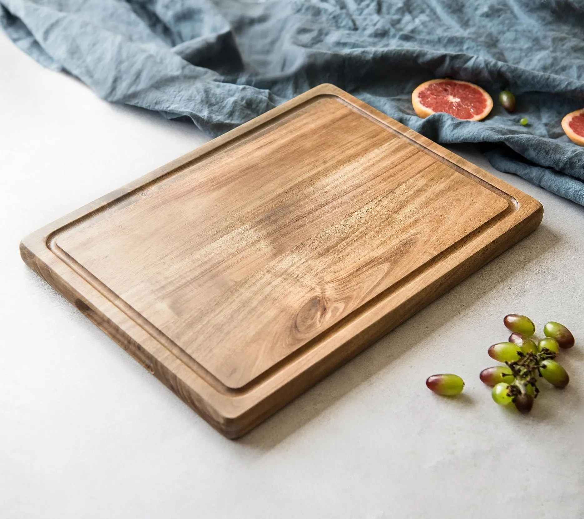 Large Cutting Board & Professional Heavy Duty Butcher Block w/Juice Groove Handle, Pre Oiled