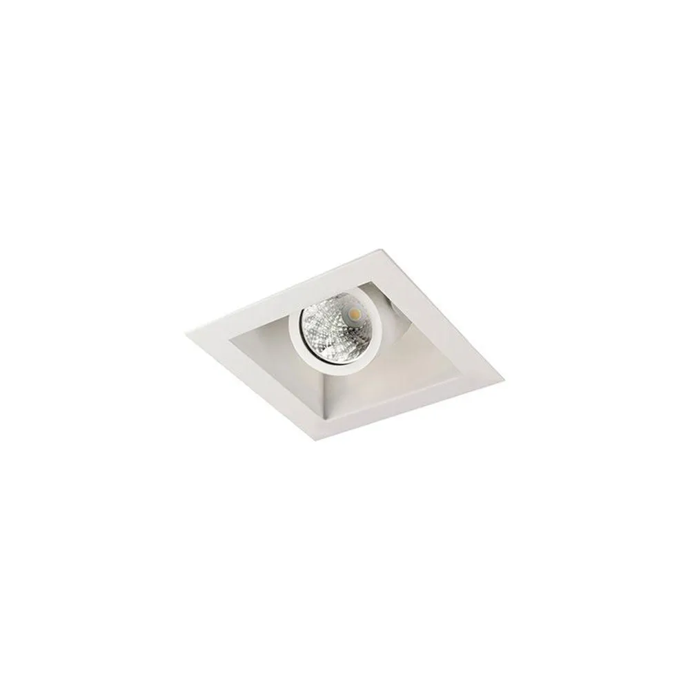 Lightolier OmniSpot LED Recessed Multiples with AccuRender