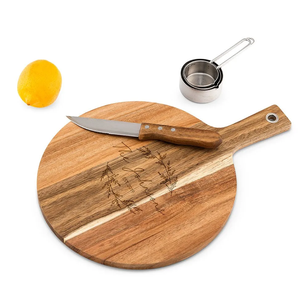 PERSONALIZED ROUND CUTTING & SERVING BOARD WITH HANDLE - SIGNATURE SCRIPT