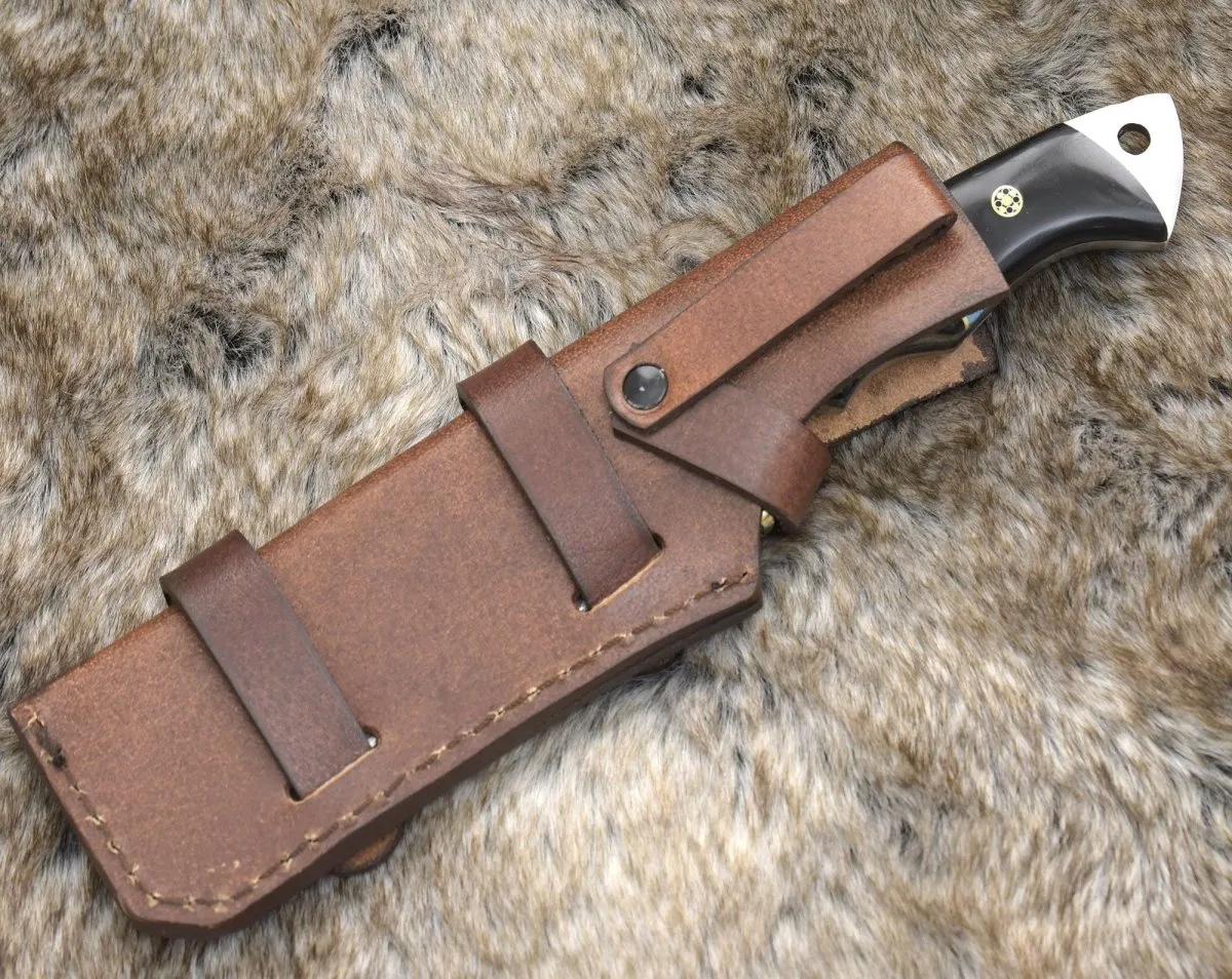 Reaver Hunting Knife with Ram Horn & Turquoise Handle