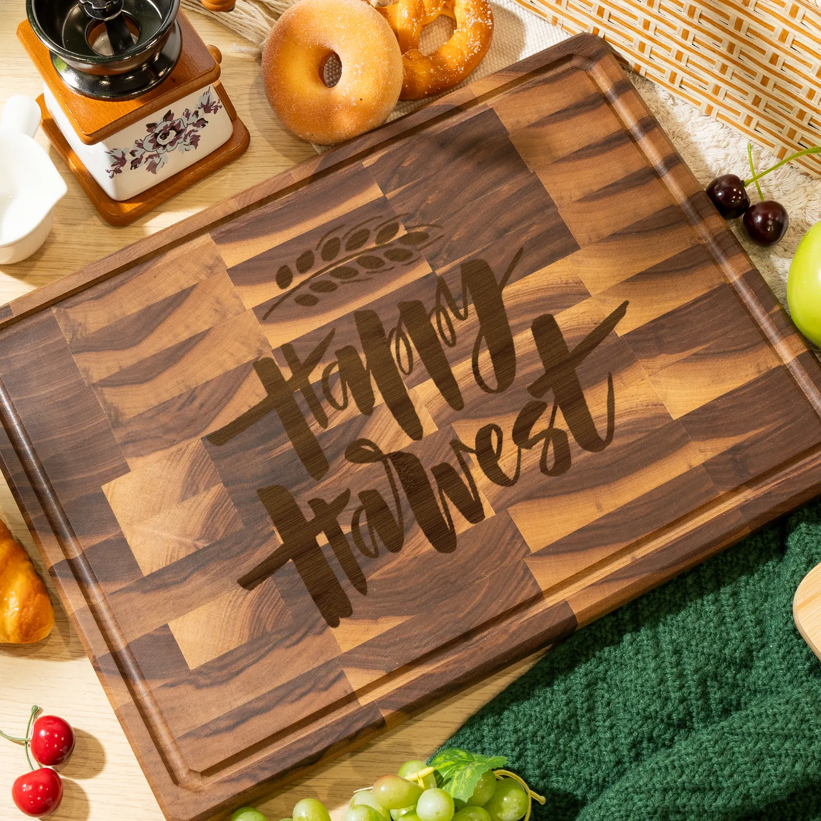 Walnut End Grain Cutting Board (1pcs)